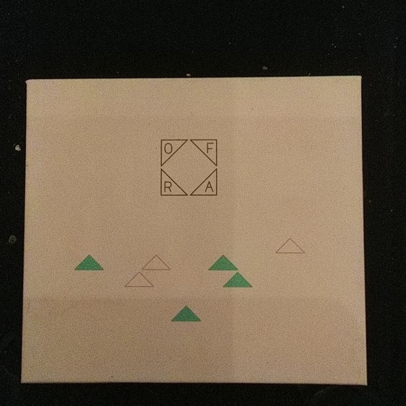 OFRA MINI MIX PALLET - Picture 2 of 4